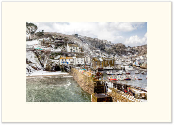 Polperro Looking Splendid In The Snow 540 - Image 2