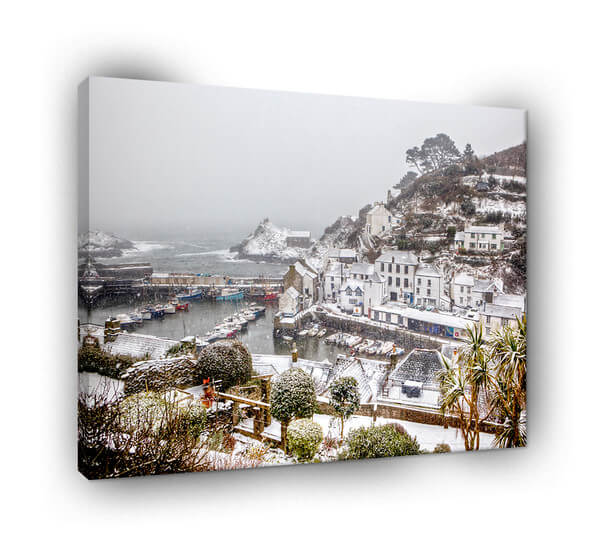 Polperro Harbour Covered In Snow 551 - Image 3