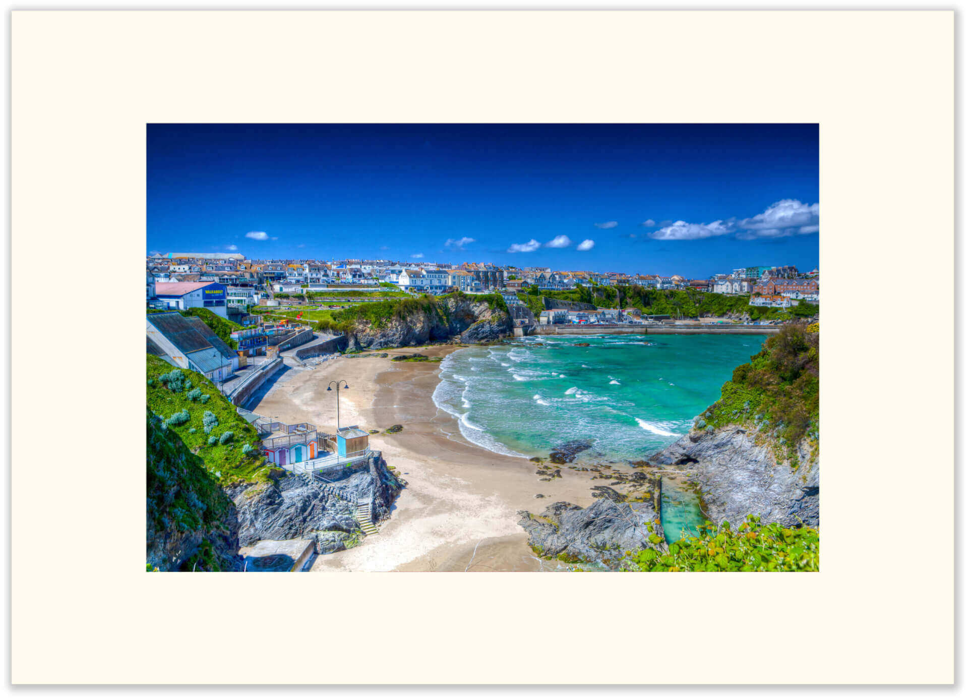 Beautiful Newquay Beach Front 693 - Image 2